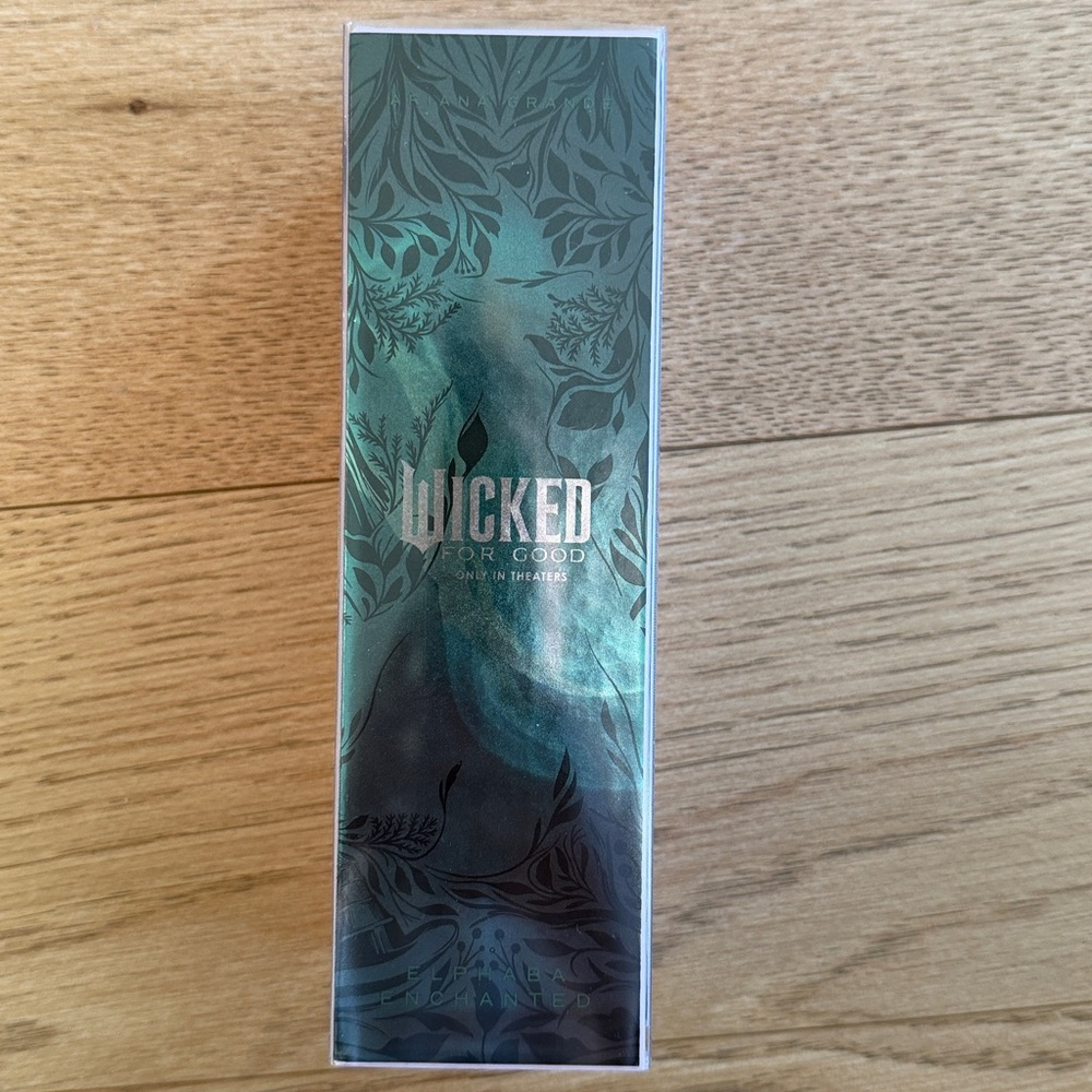 NWOT. WICKED For Good Spray Pen Duo Set by Ariana Grande Fragrances - Picture 7 of 7